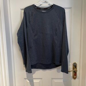 Women’s long sleeve athletic top